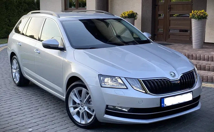 małopolskie Skoda Octavia cena 73800 przebieg: 116700, rok produkcji 2019 z Świecie